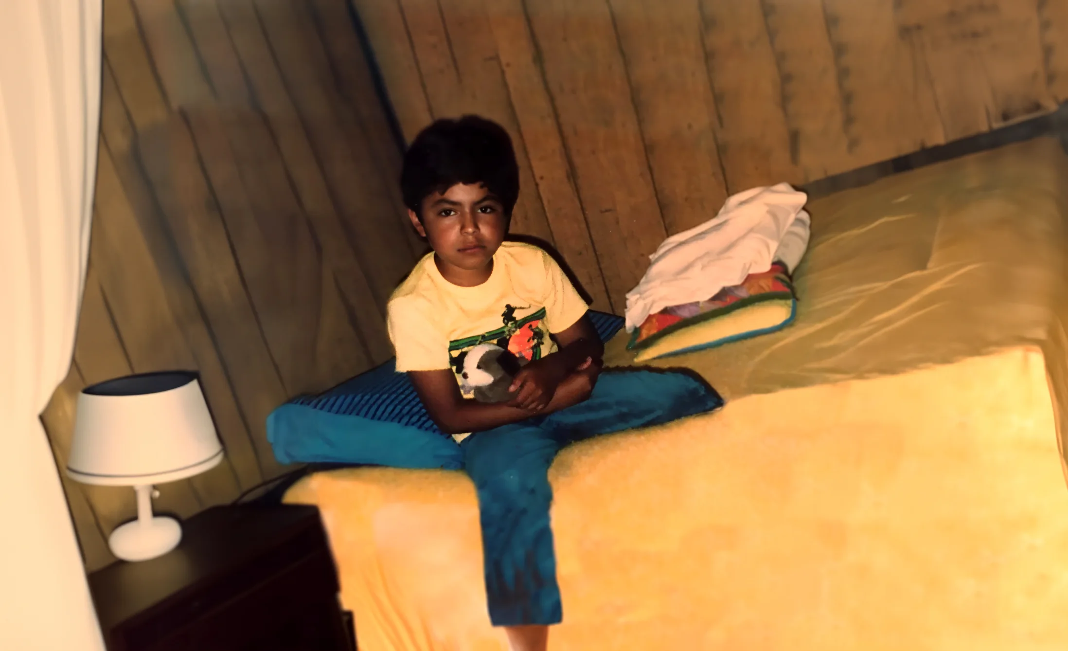 Raul as a child at home 19XX Location